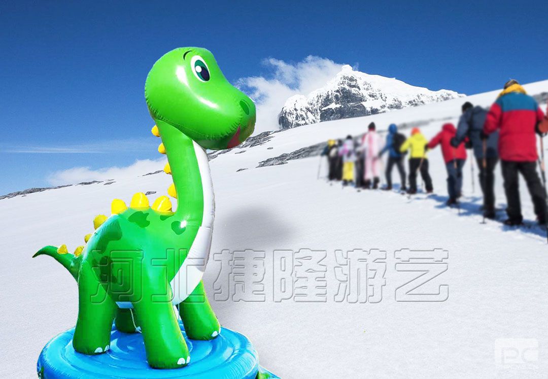 雪地卡通 